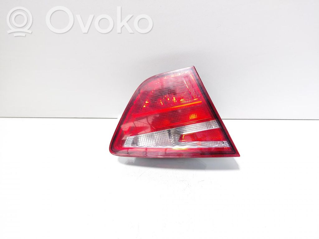 Seat Toledo IV (NH) Takaluukun valon lasit 