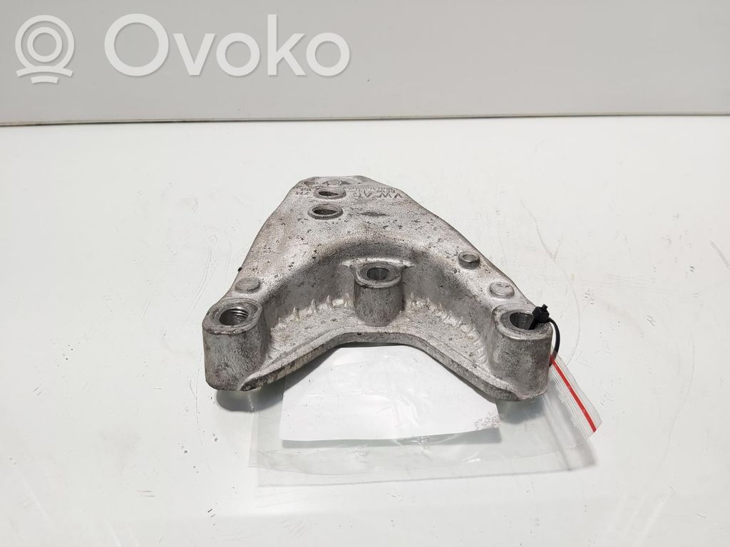 Skoda Fabia Mk2 (5J) Supporto di montaggio del motore (usato)