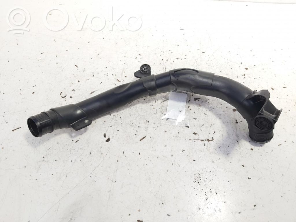Volkswagen PASSAT B6 Wąż / Rura intercoolera 