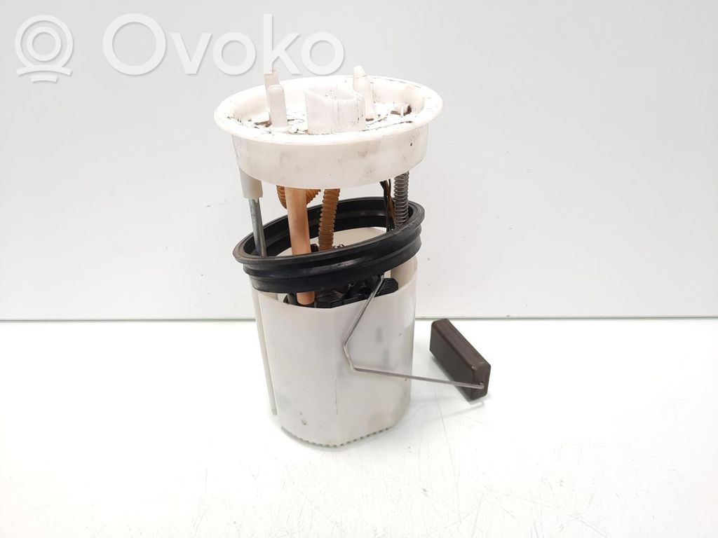 Volkswagen Polo V 6R Pompa carburante immersa 