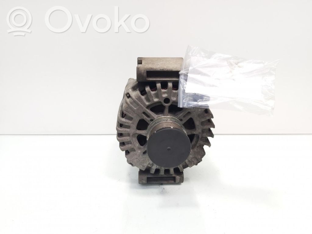 Mercedes-Benz C W204 Alternador 