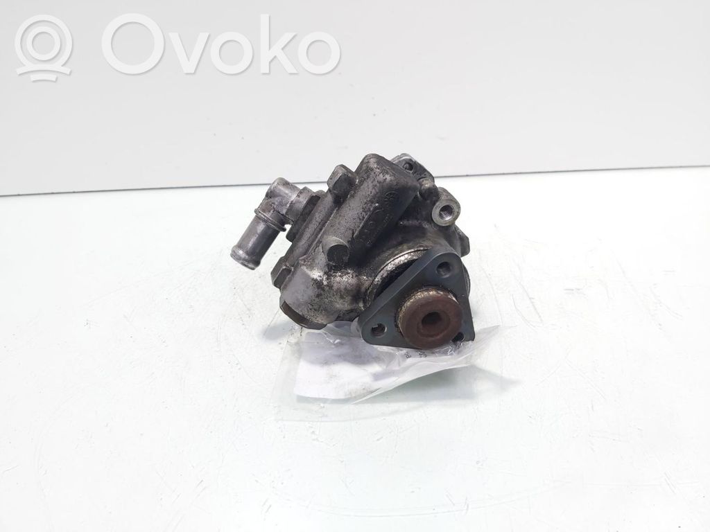 Audi A4 S4 B7 8E 8H Pompe direction assistée 