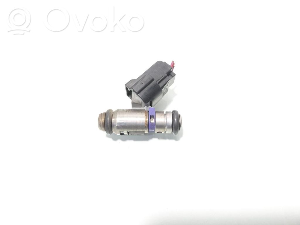 Volkswagen Golf IV Injecteur de carburant 