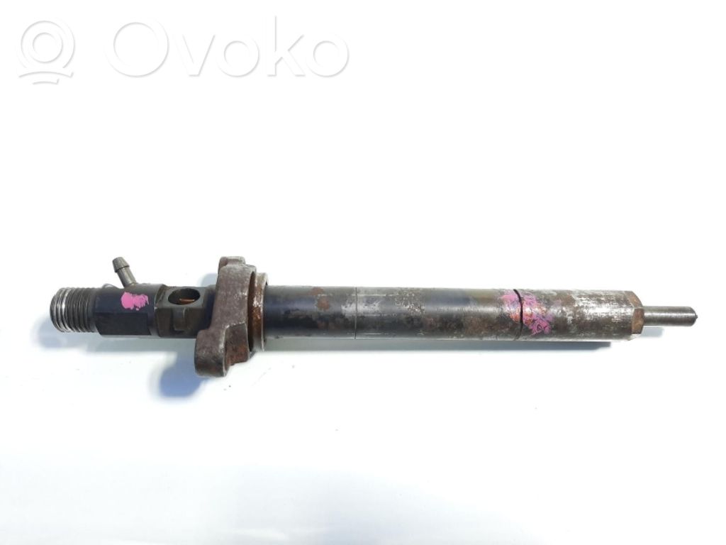 Peugeot 407 Injecteur de carburant 
