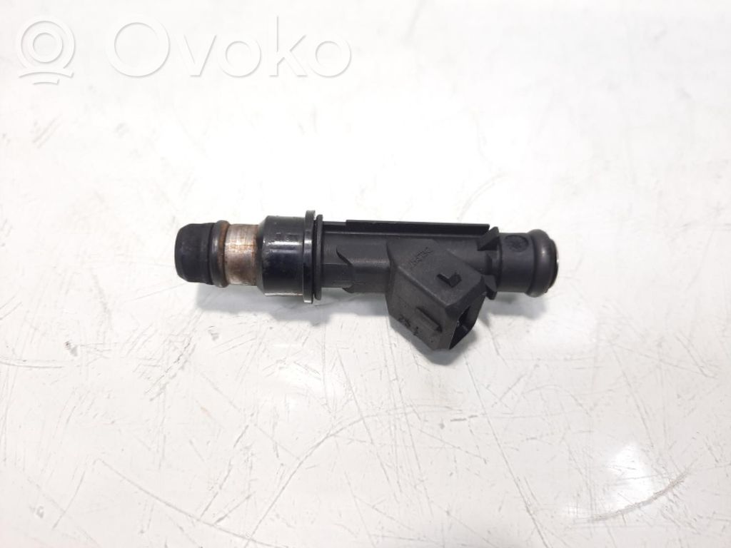 Opel Astra H Inyector de combustible 