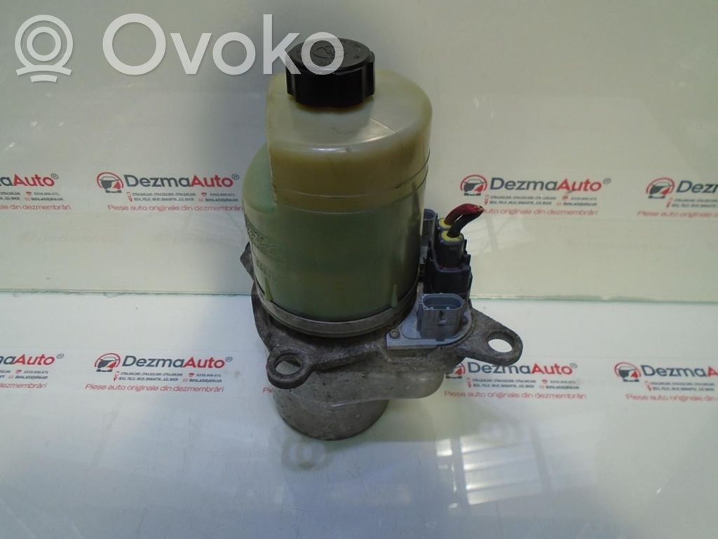 Ford Focus Ohjaustehostimen pumppu 