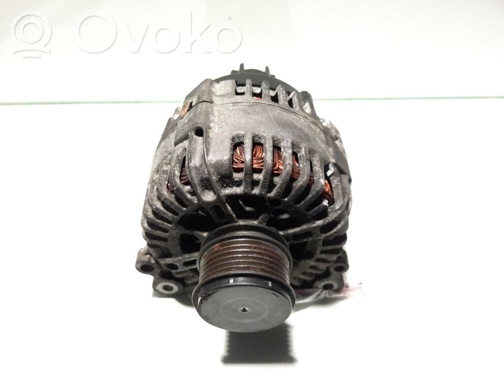Audi A4 S4 B7 8E 8H Alternador
