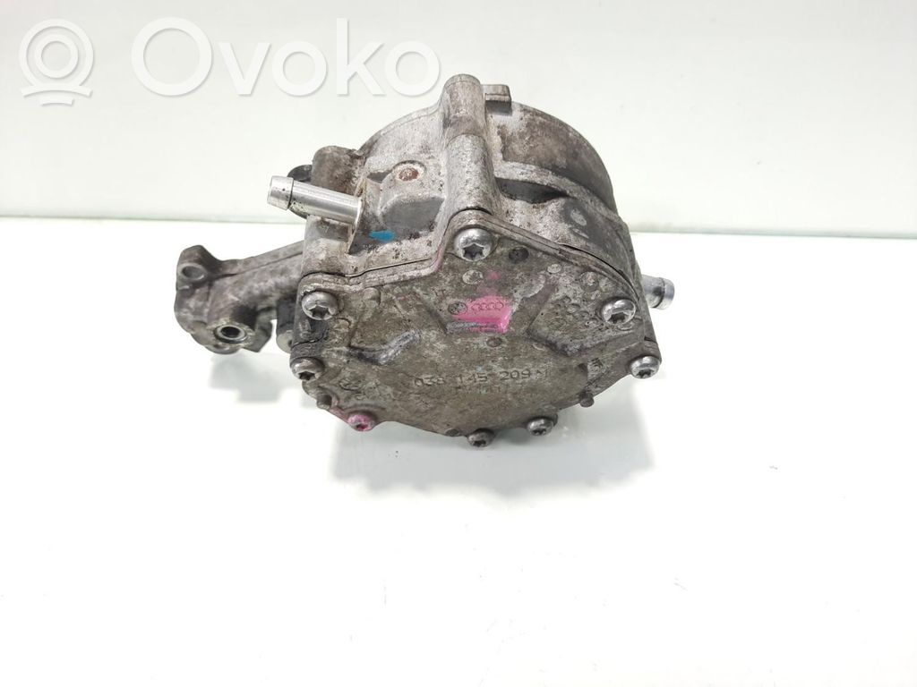 Volkswagen Golf Plus Pompe à vide 