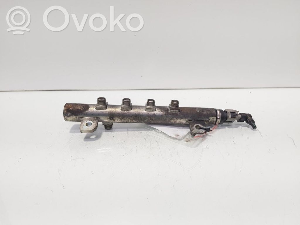 Opel Vectra C Polttoainepääputki 
