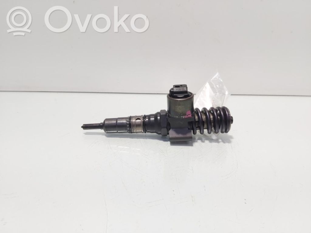 Audi A4 S4 B7 8E 8H Injector combustibil 