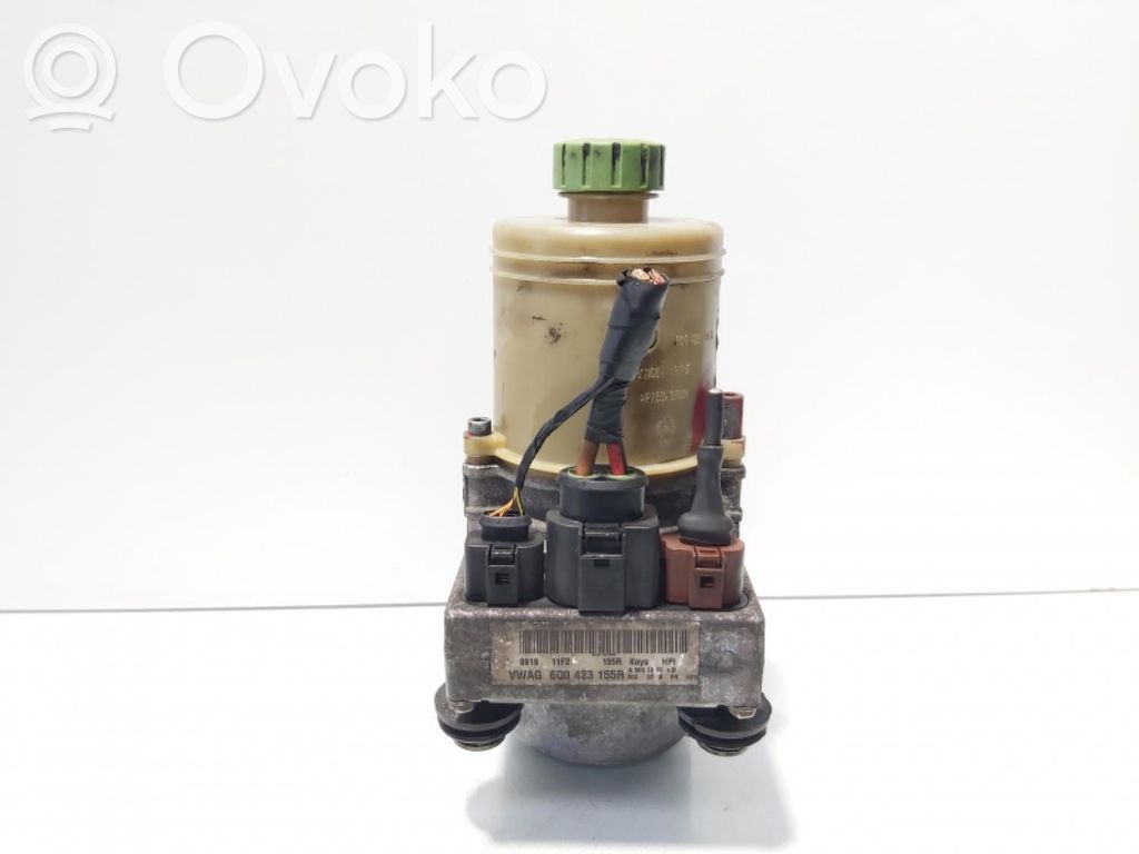 Volkswagen Polo Ohjaustehostimen pumppu