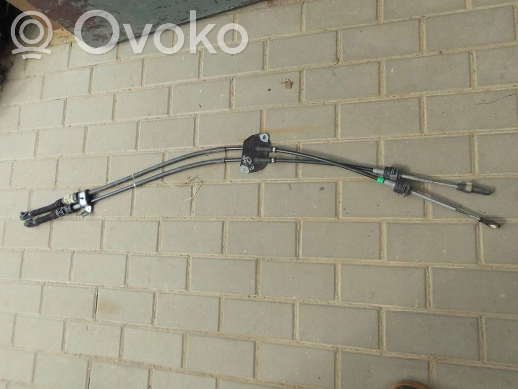 Gear shift cable linkage   98HGRYU