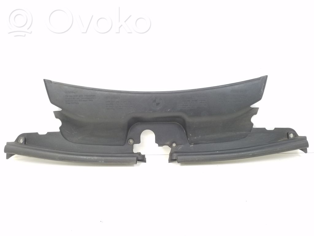 BMW X3 E83 Engine bonnet/hood lock trim molding 