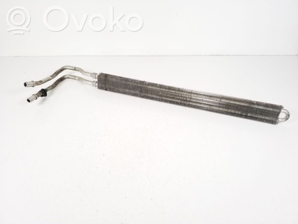 Power steering radiator   7800368