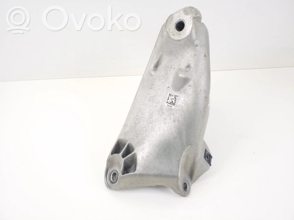 Audi e-tron Engine mounting bracket 