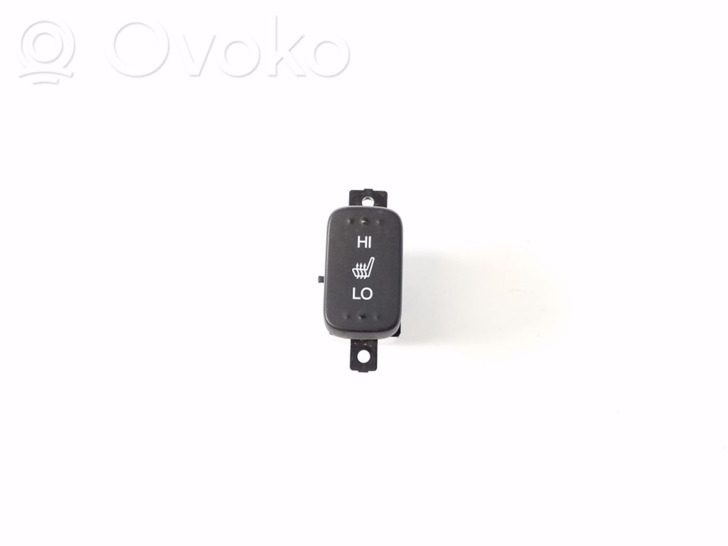 Seat heating switch   M36580,M36683