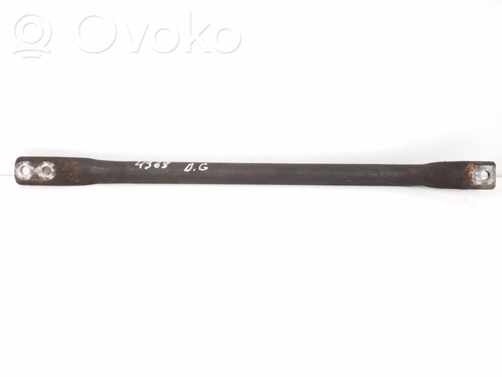BMW X3 E83 Cits aizmugures šasijas elements 