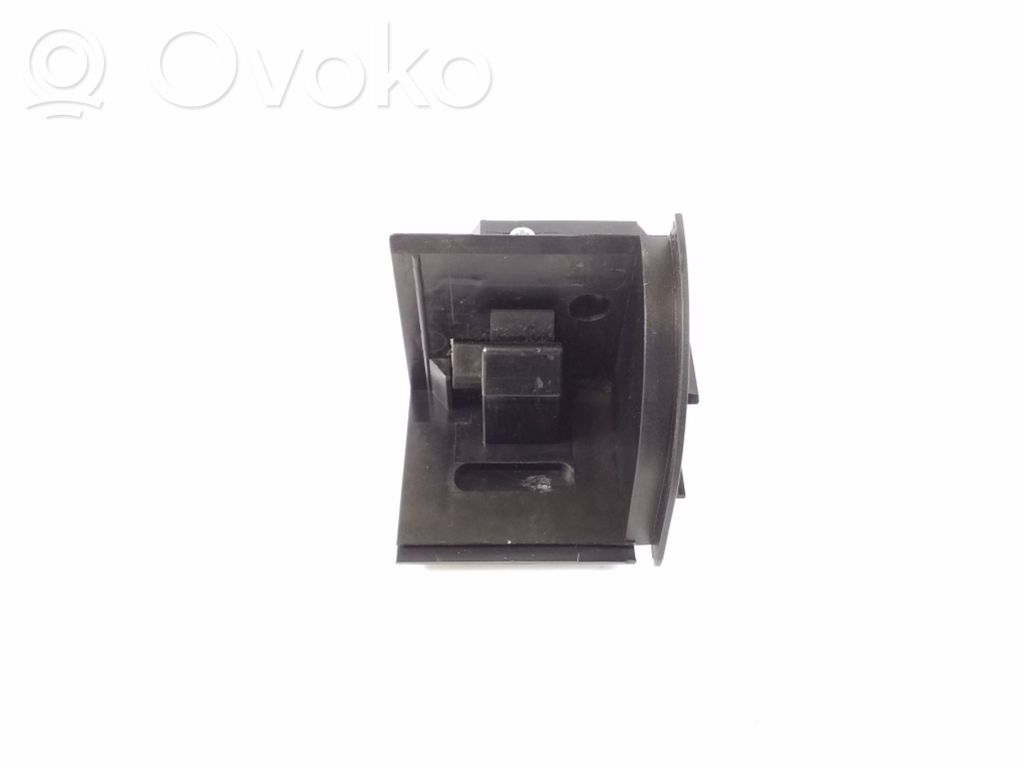 BMW X3 E83 Parcel shelf load cover mount bracket 