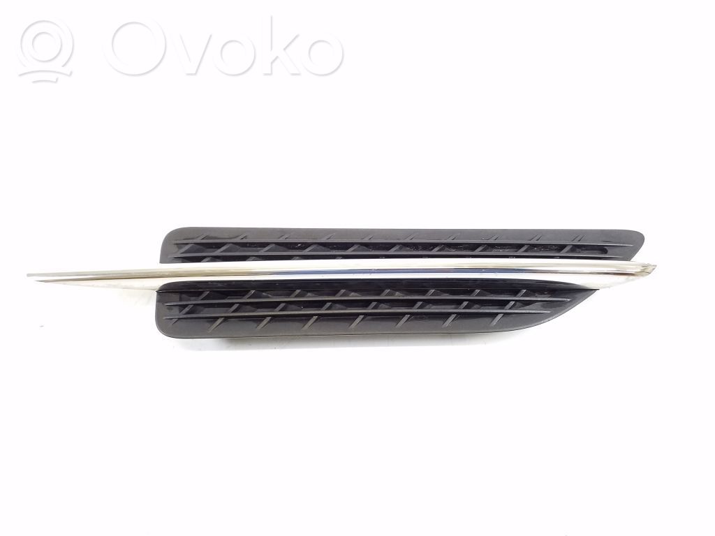 Mercedes-Benz SLK R172 Listwa / Nakładka na błotnik przedni 