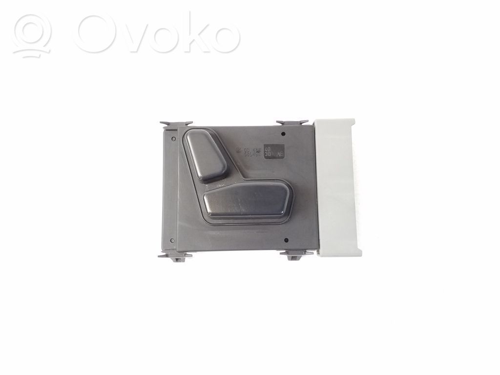 Jeep Grand Cherokee Seat control switch 