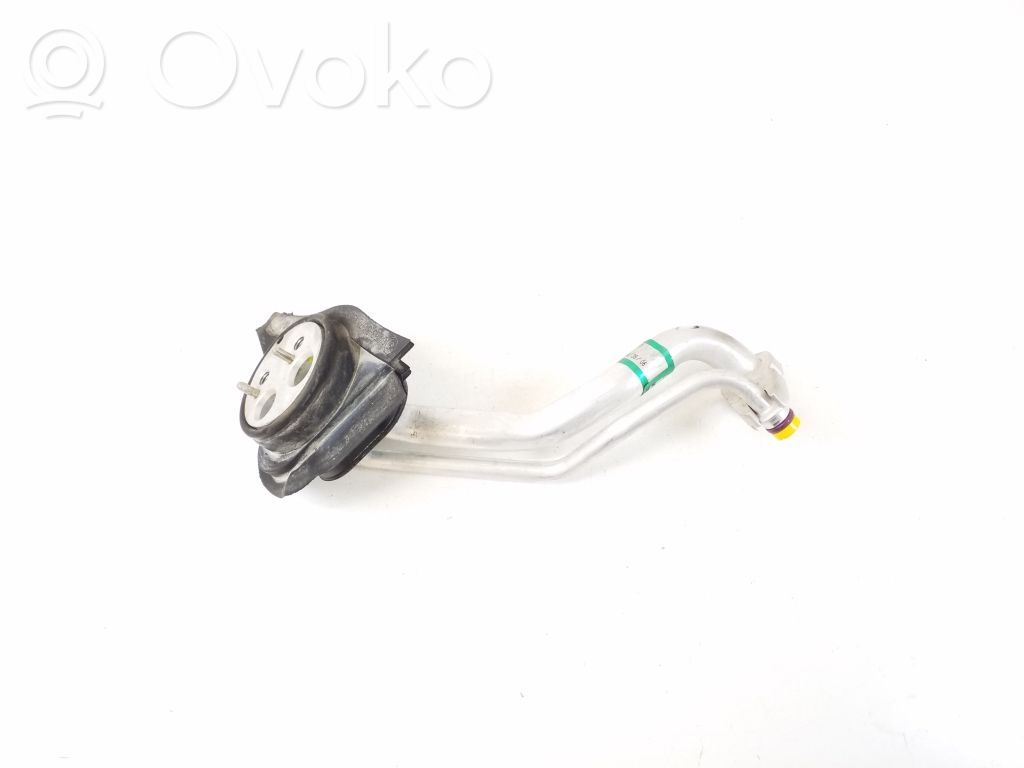 BMW X3 E83 Ilmastointilaitteen putki (A/C) 