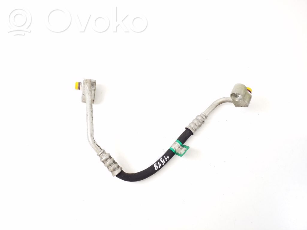 BMW X3 E83 Ilmastointilaitteen putki (A/C) 
