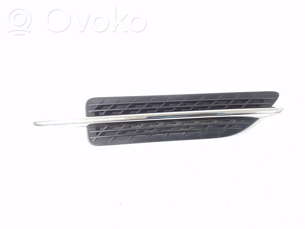 Mercedes-Benz SLK R172 Listwa / Nakładka na błotnik przedni 