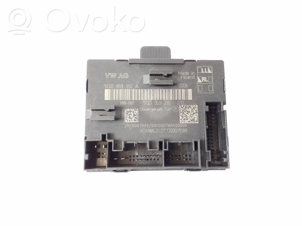 Volkswagen Golf VII Door control unit/module 