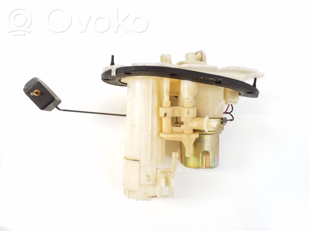Subaru Legacy Pompa carburante immersa 