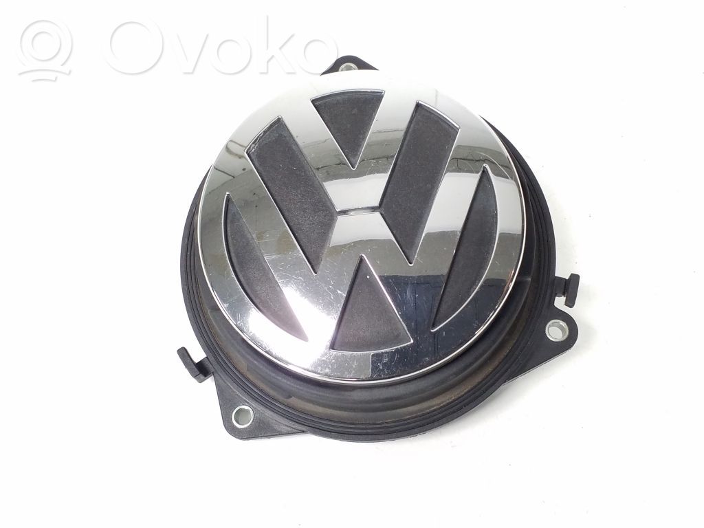 Volkswagen PASSAT CC Loading door exterior handle 