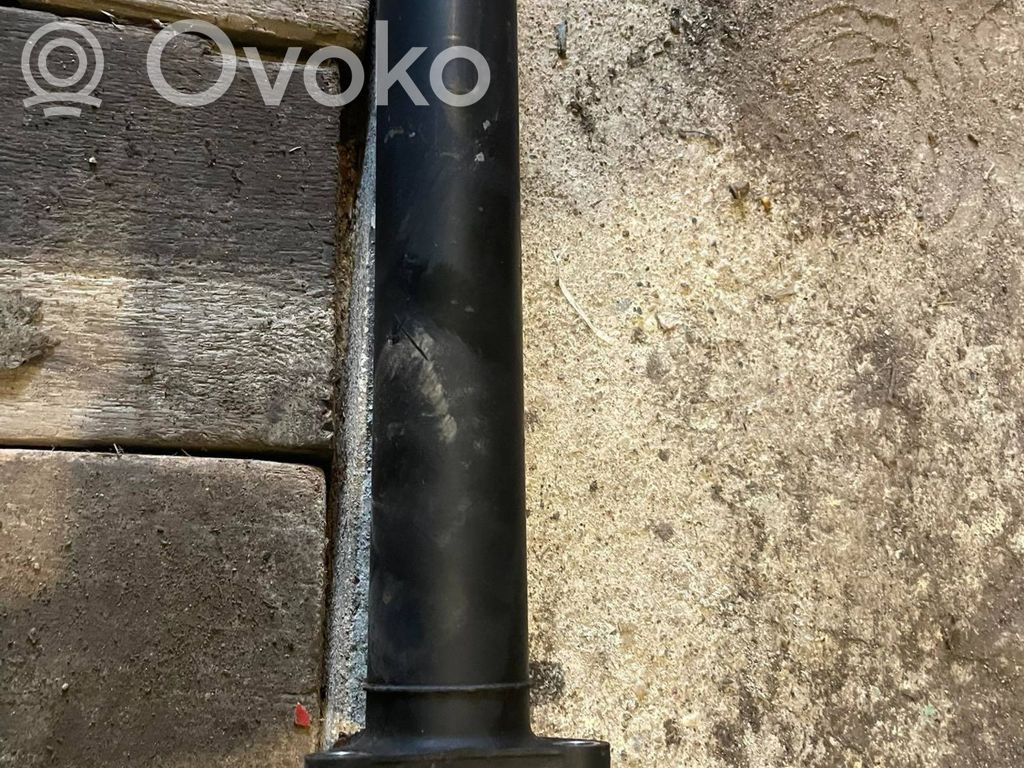 BMW 1 F20 F21 Kardanas komplekte 