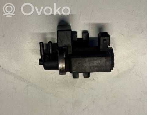 BMW 5 E60 E61 Electroválvula del turbo 