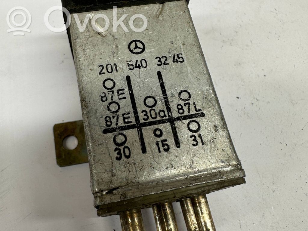 Mercedes-Benz E W124 Other relay 