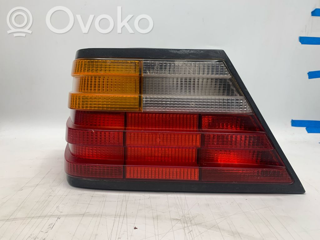 Mercedes-Benz E W124 Lampa tylna 