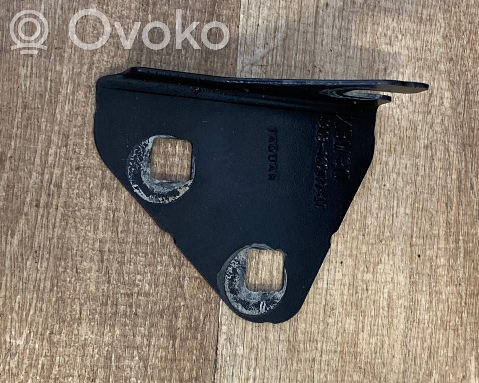 Lokasuojan kannake   J9C316C077AC,J9C316C077AC,J9C316C077
