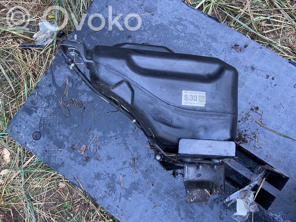 Polttoainesäiliö   M8A25J228BB,X761530SCR,X7611412201409