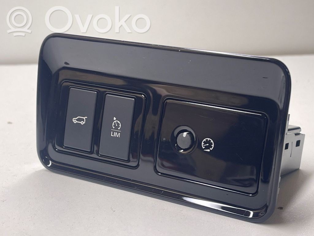 Zestaw przełączników i przycisków   KK8311654BA,19011001,27928567