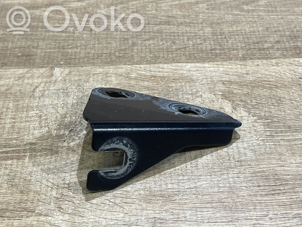 Jaguar E-Pace Fender mounting bracket 