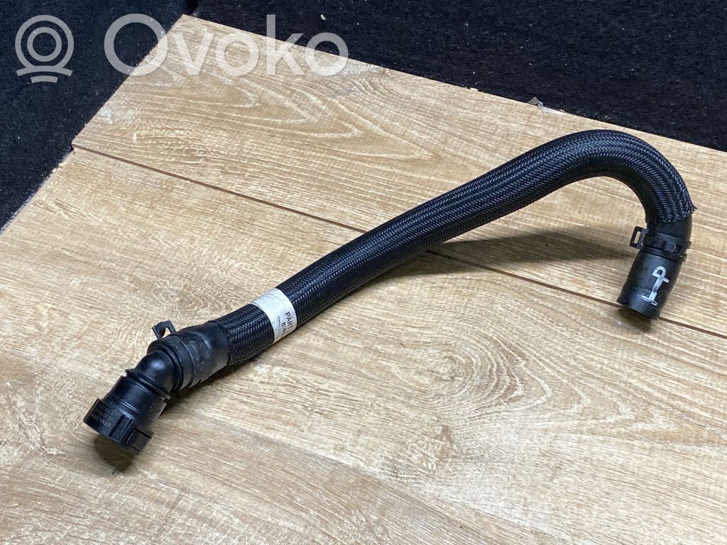 Jaguar F-Type Engine coolant pipe/hose 