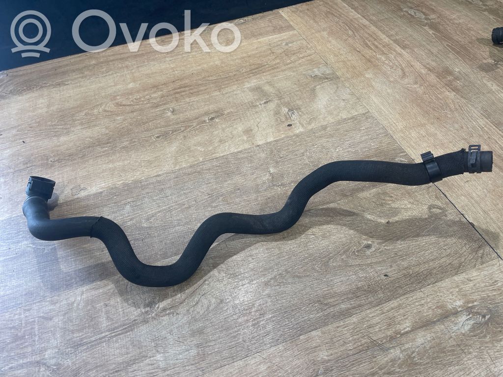 Land Rover Range Rover Sport L494 Tubo flessibile del liquido di raffreddamento del motore 