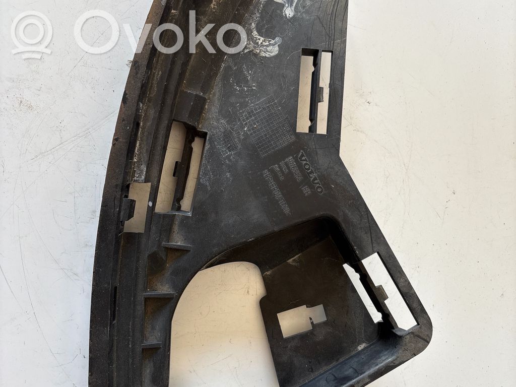 Volvo XC60 Headlight/headlamp mounting bracket 