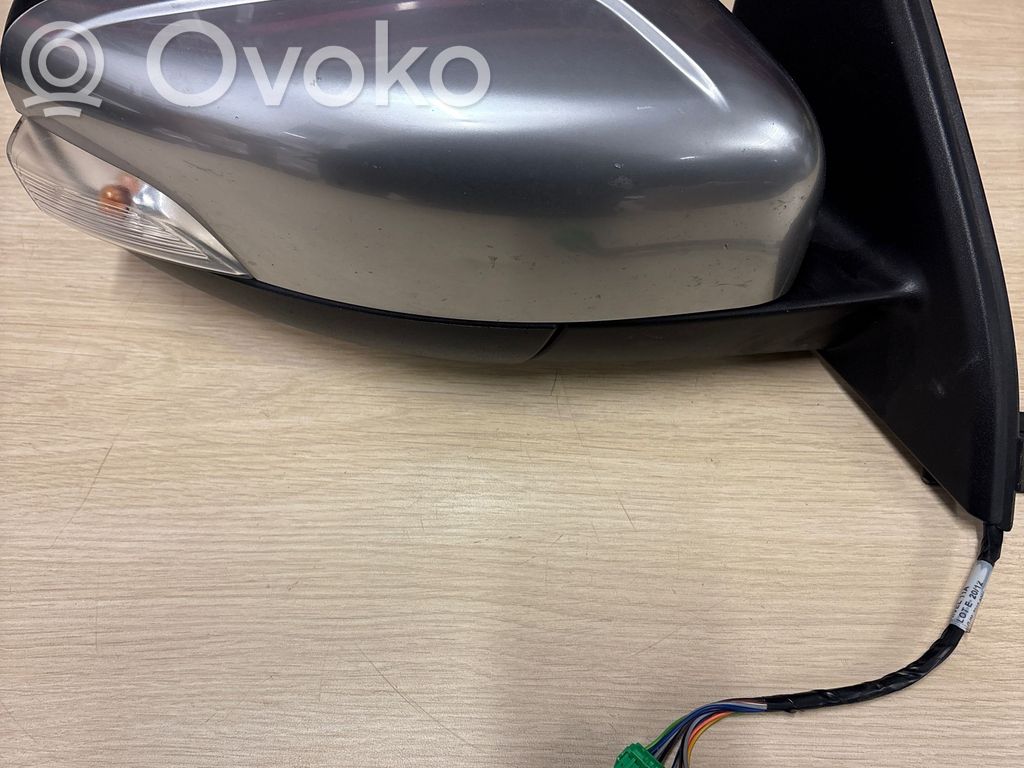 Volvo XC60 Front door electric wing mirror 