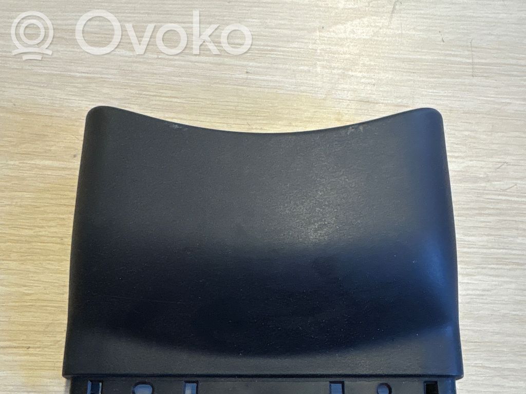 Volvo XC60 Steering wheel column trim 