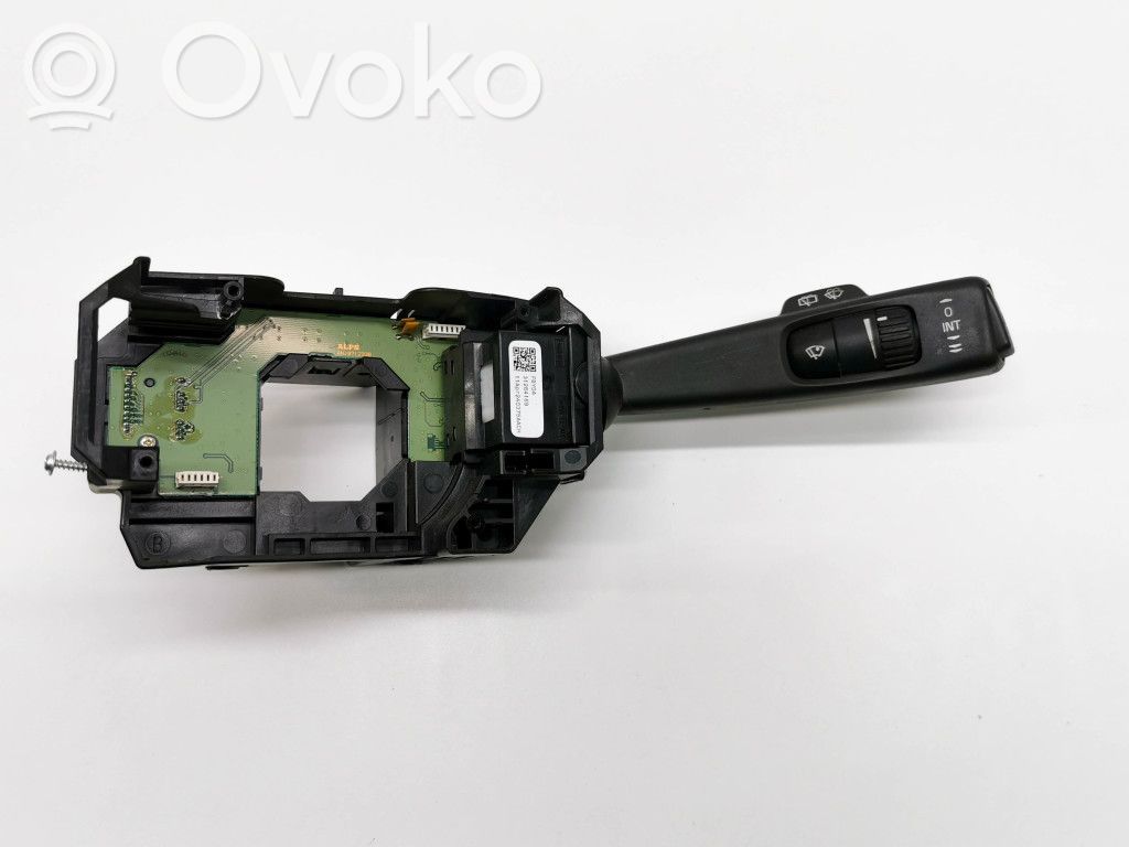 Volvo V70 Interruptor/palanca de limpiador de luz de giro 