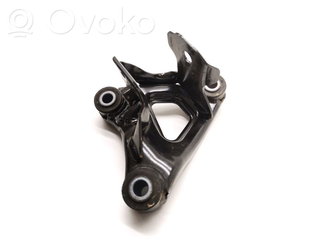 Tesla Model Y Engine mounting bracket 