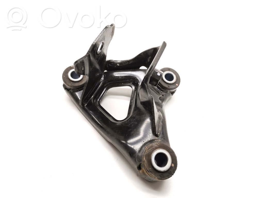 Tesla Model Y Engine mounting bracket 