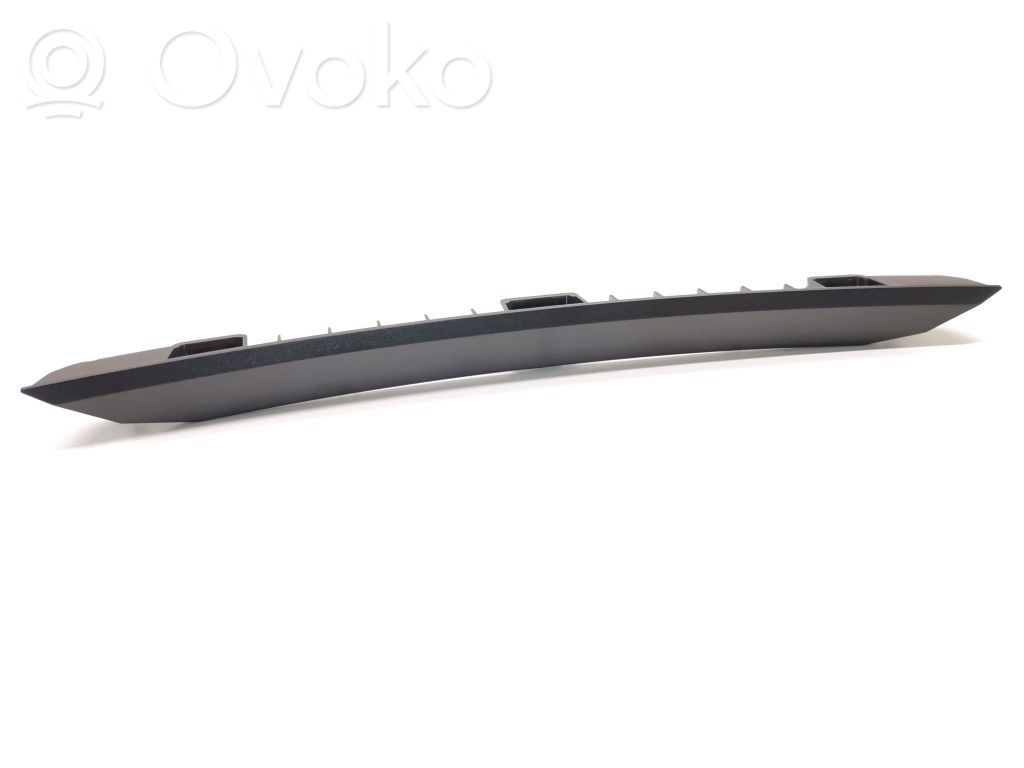 Panel trim   4KE820074
