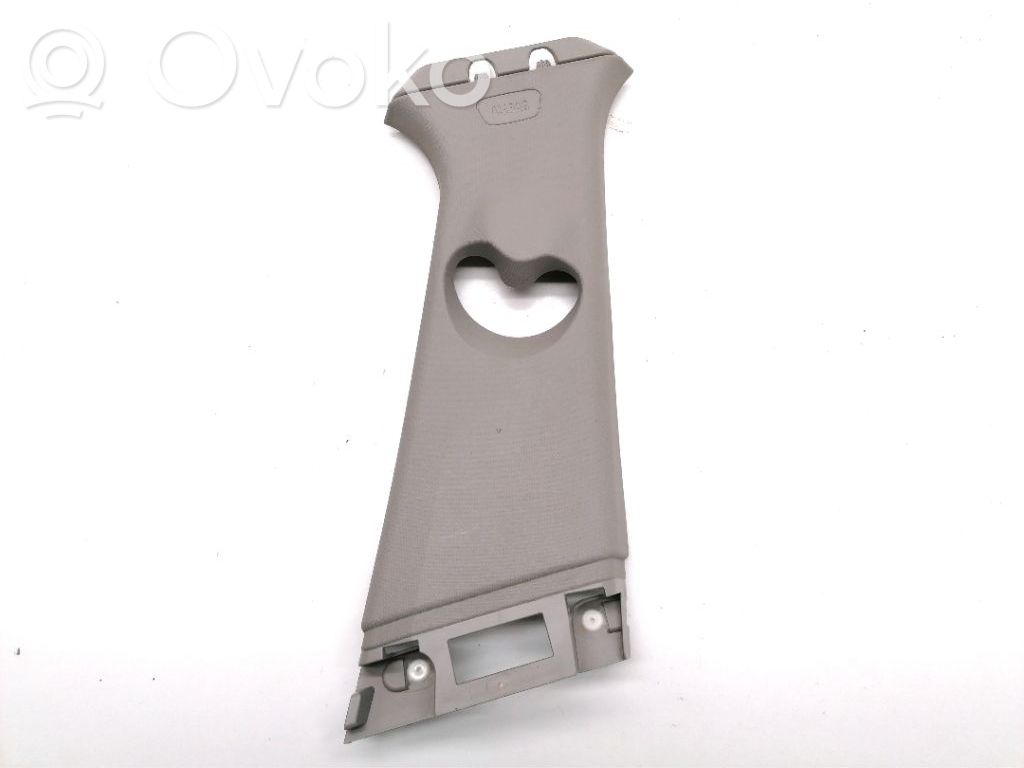 BMW 2 F45 Pilar (B) (superior) 