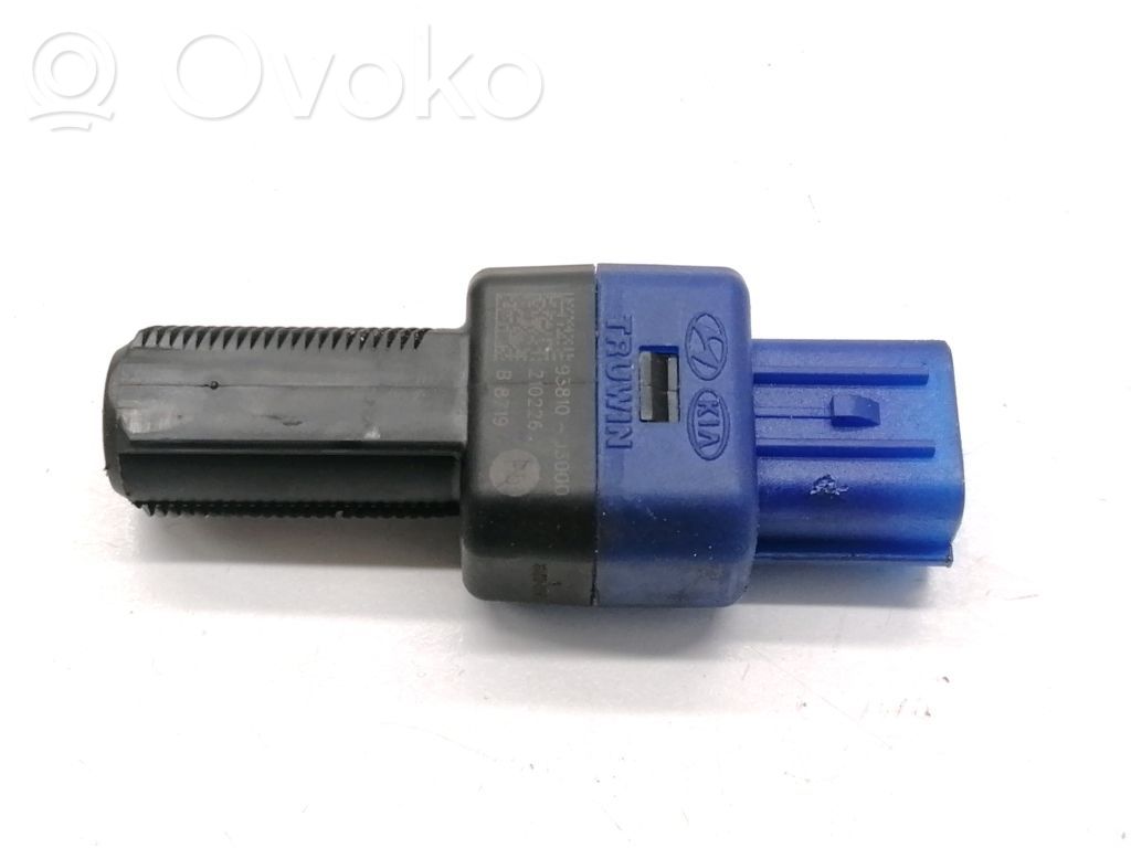 Hyundai Ioniq 5 Brake pedal sensor switch 