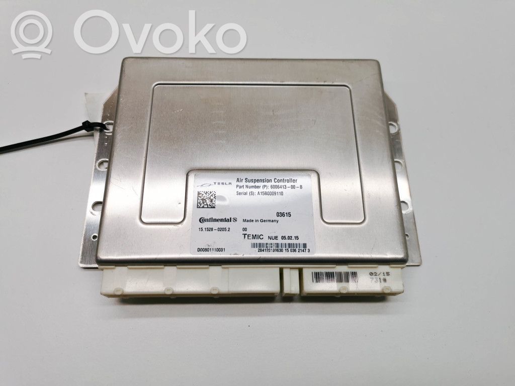 Tesla Model S Air suspension control unit module (rear) 